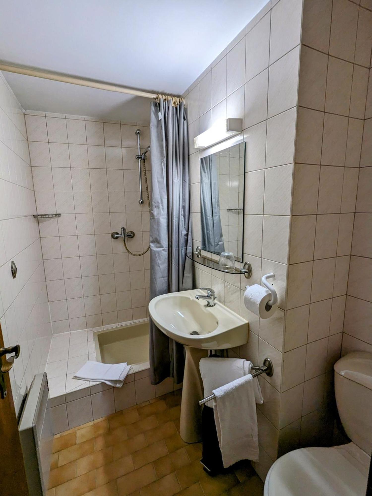 Hotel Le Chasseur إلكيرك كرافونستاد المظهر الخارجي الصورة